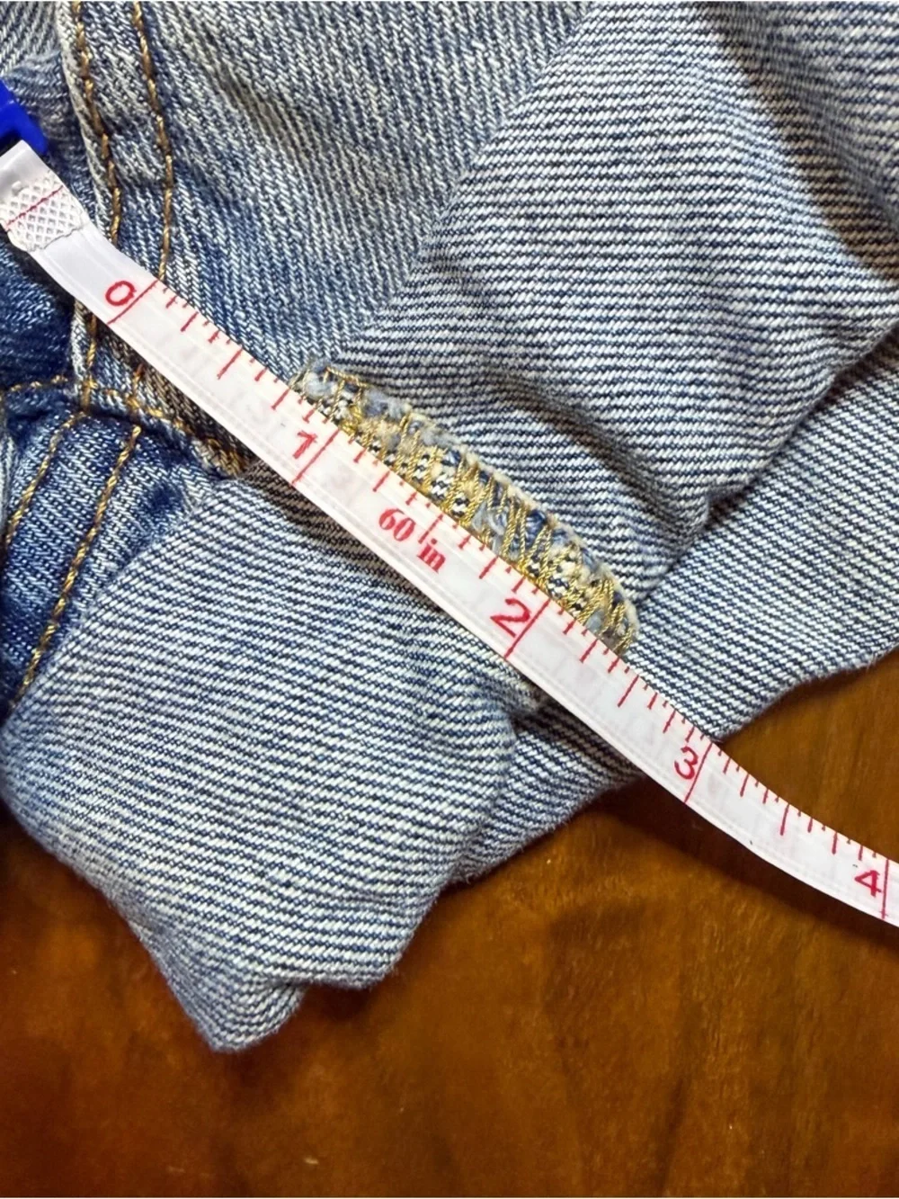 NWT BDG Urban Outfitters Mom High-Rise Denim Shorts Size 24